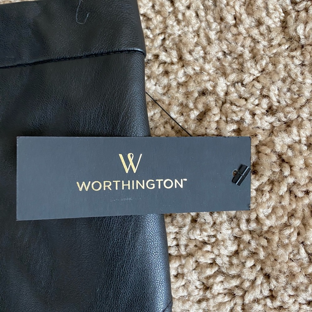 Leather skirt with studs - Picture 6 of 15